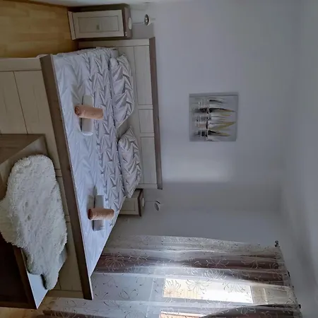 Karlo Apartment